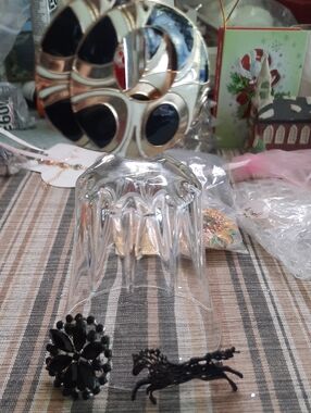 Black Brooche & Black , Gold,cream Earrings